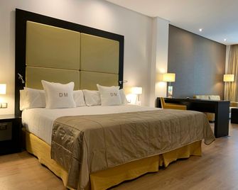 Gran Hotel Don Manuel - קסרס - חדר שינה