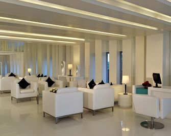 Inn Exotica Hinjewadi - Pune - Lobby