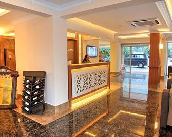Yeniacun Apart Hotel - Alanya - Front desk