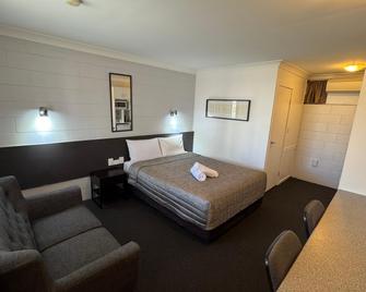 Mandalay Motel - Roma - Ložnice