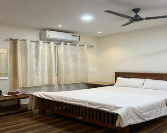 The Whistling Pine Woods - Kottathara