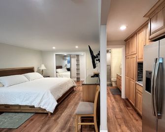 Modern New Studio with All Amenities! - Klamath Falls - Ložnice