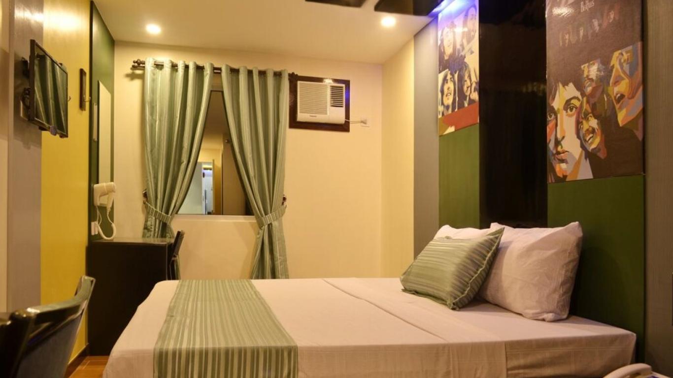 أيقون هوتل تيومغ