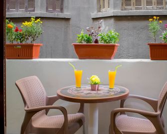 Golden Palace Hotel - Cairo - Balcony