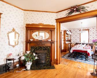 Garden Gate Bnb - Sturgeon Bay - Їдальня