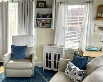 Waterfront Cottage in Mid-coast Maine - Edgecomb - Sala de estar