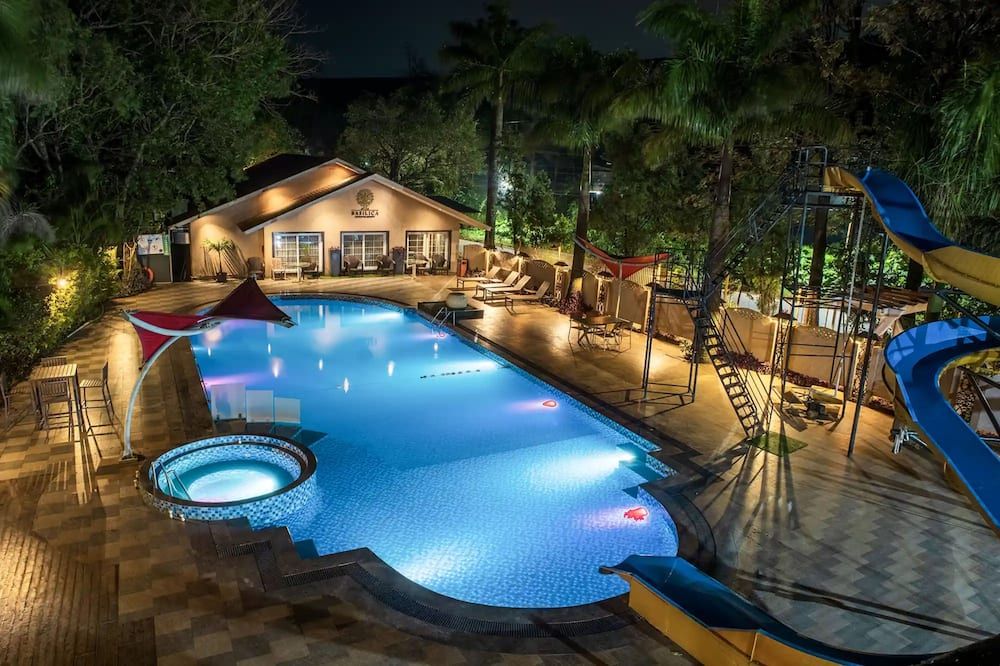 Basilica Resort - Where Luxury Redefines - מהבלשוואר - בריכה