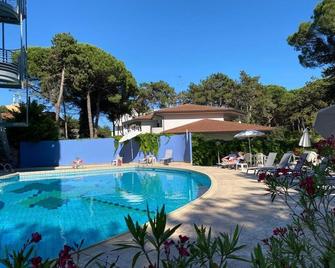 Hotel Alemagna Bed&Breakfast Bibione Lido Del Sole - Bibione - Piscine