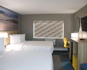 Days Inn by Wyndham La Crosse - La Crosse - Schlafzimmer