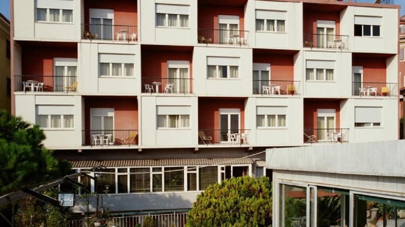 Hotel Robinia