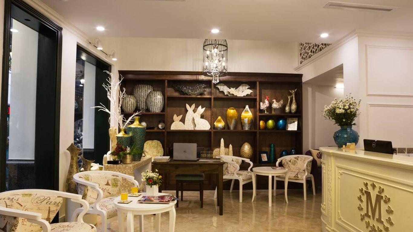 Maro Hotel