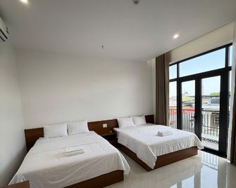Thiên PhúC Hotel - Quàng Ngãi - Slaapkamer