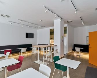 The Book Factory Hostel by gaiarooms - Valladolid - Bad