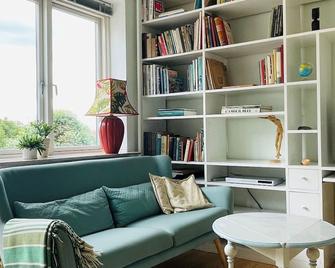 City Apartment in Copenhagen with 1 bedrooms sleeps 2 - København - Stue