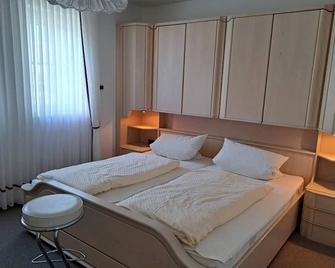 Ferienwohnung Rodachtal 7 17 - Bad Rodach - Schlafzimmer