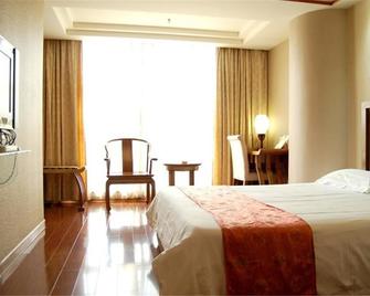 Golden Key International Hotel - Nanjing - Bedroom