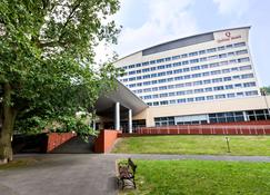 Qubus Hotel Legnica - Legnica - Gebouw