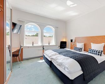 Hotel Jernbanegade - Kibæk - Habitación