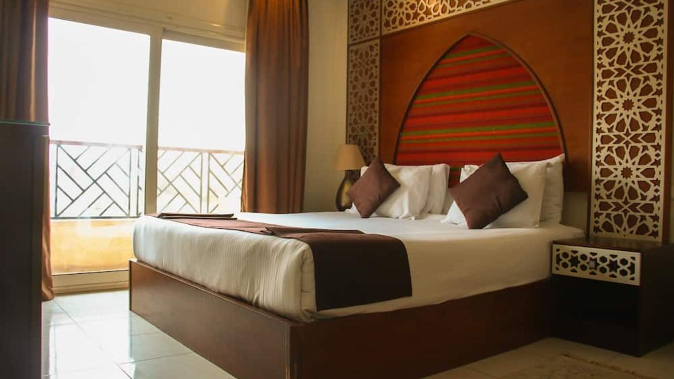 Pyramids Valley Boutique Hotel