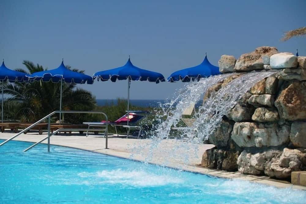 Hotel Resort Portoselvaggio - Sant'Isidoro - Pool
