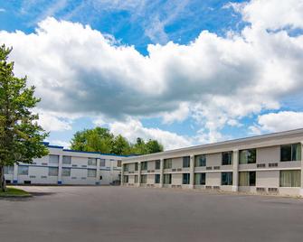Motel 6 Clarion, Pa - Clarion - Edificio