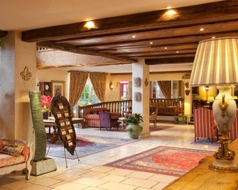 Le Manoir de Gressy - Gressy - Lobby
