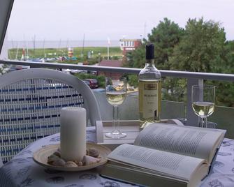 Hotel Muschelgrund - Cuxhaven - Balkon