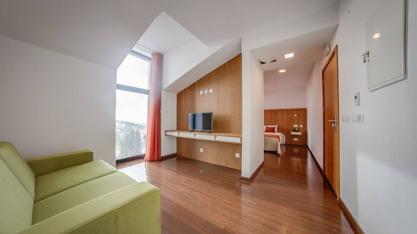 Belmonte Sinai Hotel