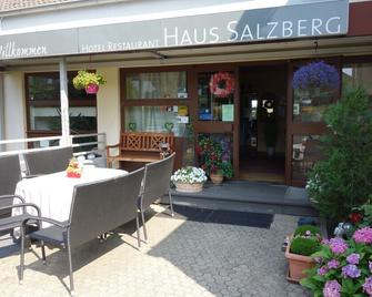 Hotel Haus Salzberg garni - Schleiden - Patio