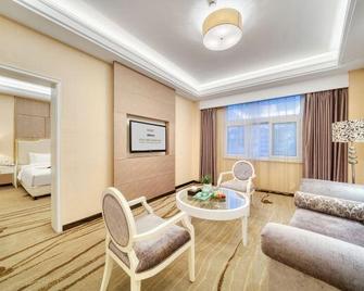 Zhongwei Sunny Hotel - Lishui - Вітальня