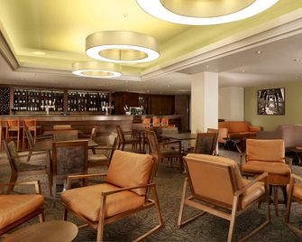 دبل تري باي هيلتون بريستول - بريستول - بار