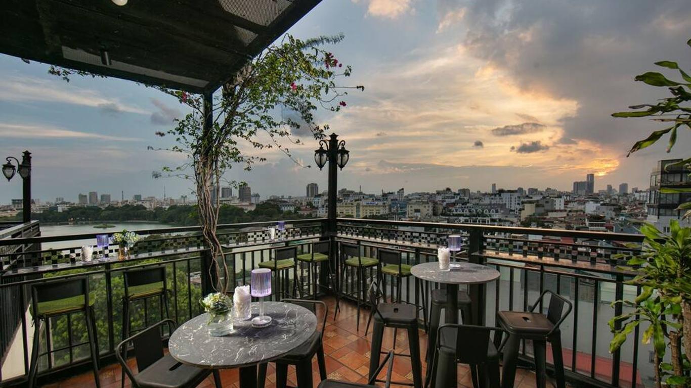 Trang Trang Premium Hotel