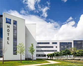 Ibis Budget Hotel Edinburgh Park - Edinburgh - Building