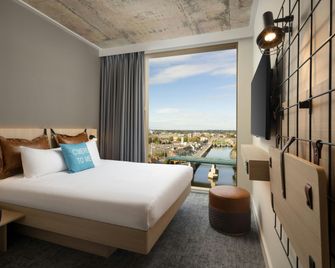 Moxy Dublin Docklands - Dublin - Soveværelse