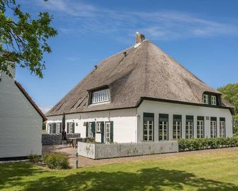 Farmhouse in De Cocksdorp near Nature Reserve - De Cocksdorp