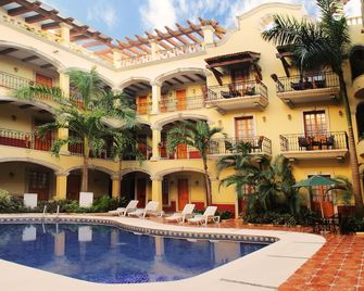 Hacienda Real del Caribe Hotel - פלאיה דל כרמן - בריכה