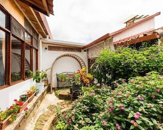 Great studio in peaceful location - San Pedro