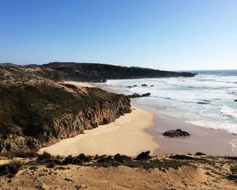 Parque De Campismo Orbitur Sitava Milfon - Vila Nova de Milfontes - Praia