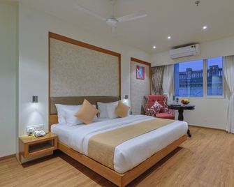 Hotel Sera, Vadodara - Vadodara
