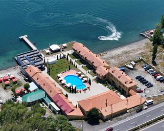 Best Western Bohemian Resort - Sevan - Building