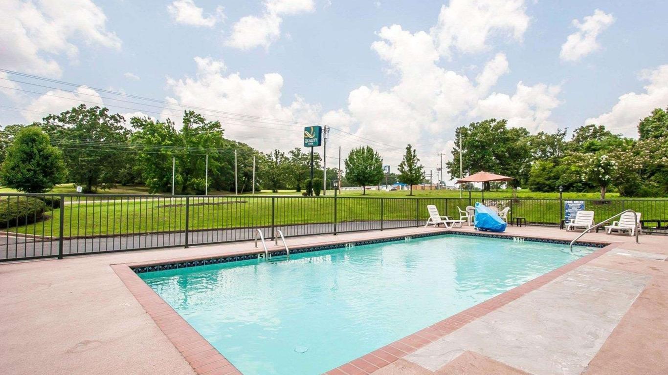 Quality Inn Savannah South