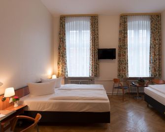 Rewari Hotel Berlin - Berlin - Schlafzimmer