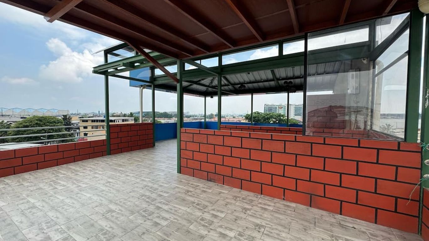 Hotel Murali - Cerca del Aeropuerto de Guayaquil