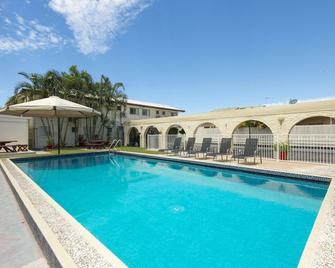 Coral Sands Motel - Mackay - Pool