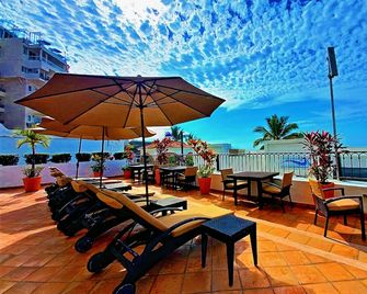 One Beach Street Puerto Vallarta - 巴亞爾塔港 - 陽台