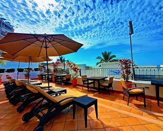 One Beach Street Puerto Vallarta - Puerto Vallarta - Balcony