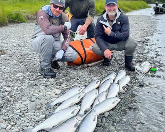 Private cabin, 5 minutes from the Kasilof Boat Launch! Includes some great food! - Kasilof