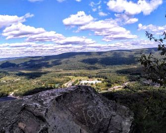 惠斯勒 B&B 酒店 - 勒諾克斯 - 倫諾克斯 - 客廳