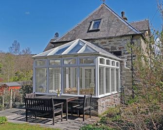 2 bedroom accommodation in Birnam, near Dunkeld - Dunkeld - Innenhof