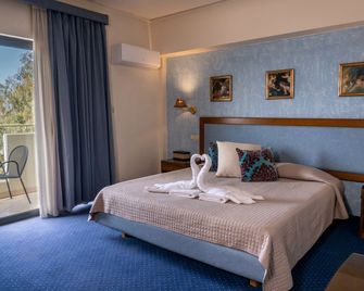 Four Seasons Hotel - Glyfada